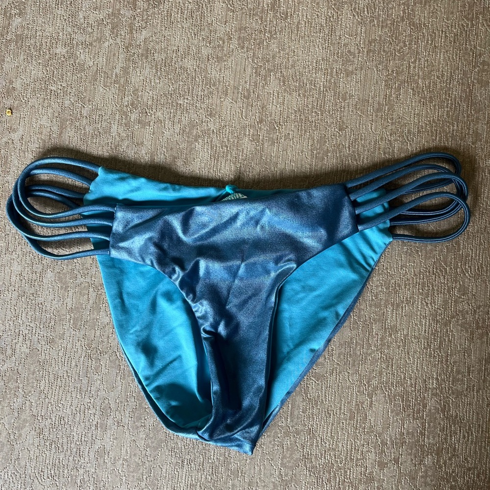 Bond eye swim reversible bottoms
